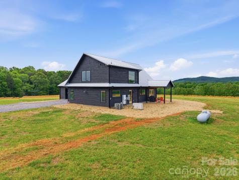 211 Race Path Road Union Grove NC 28689