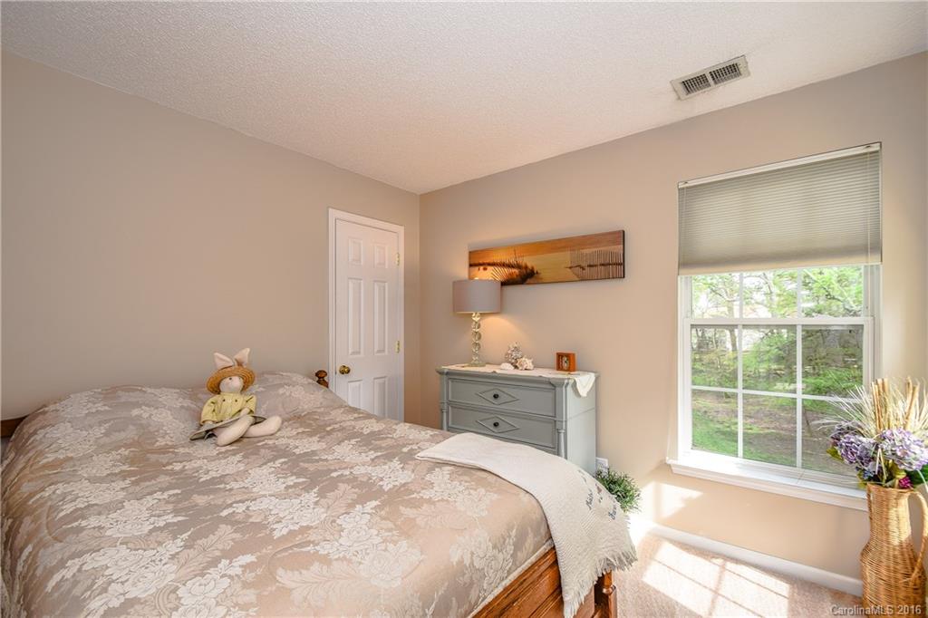 6346 Tunston Lane Charlotte NC 28269