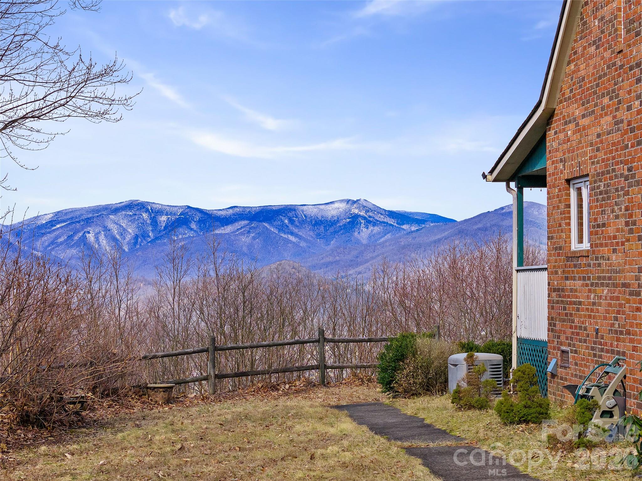126 Wildflower Cove Drive Swannanoa NC 28778
