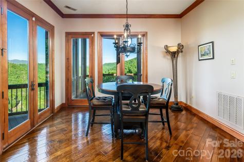 326 Summit Drive Whittier NC 28789
