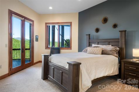 326 Summit Drive Whittier NC 28789