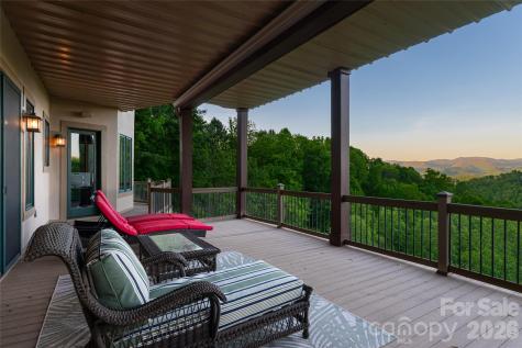 326 Summit Drive Whittier NC 28789