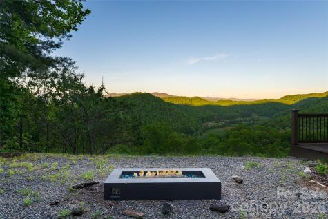 326 Summit Drive Whittier NC 28789