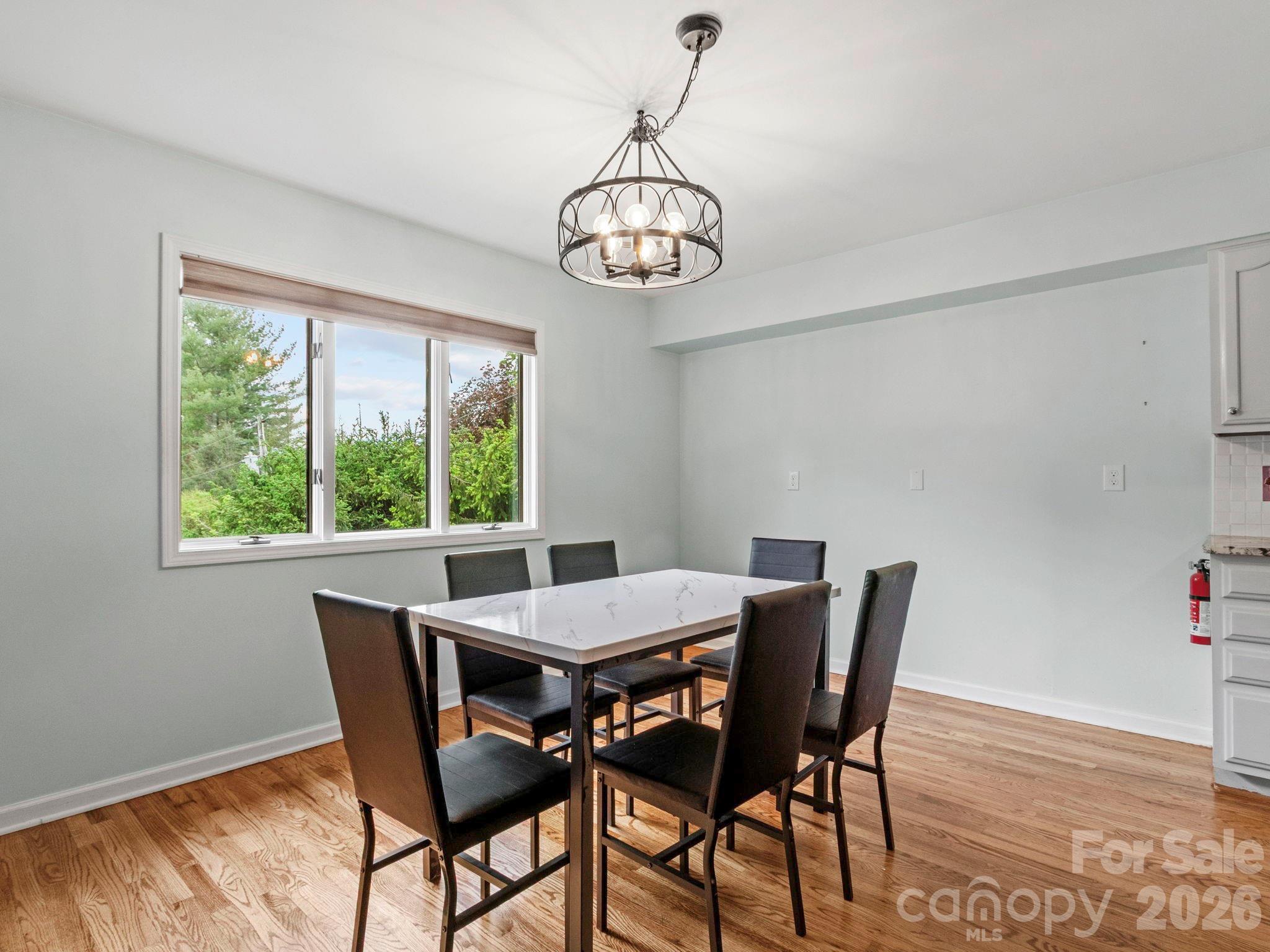 317 Robertson Street Burnsville NC 28714