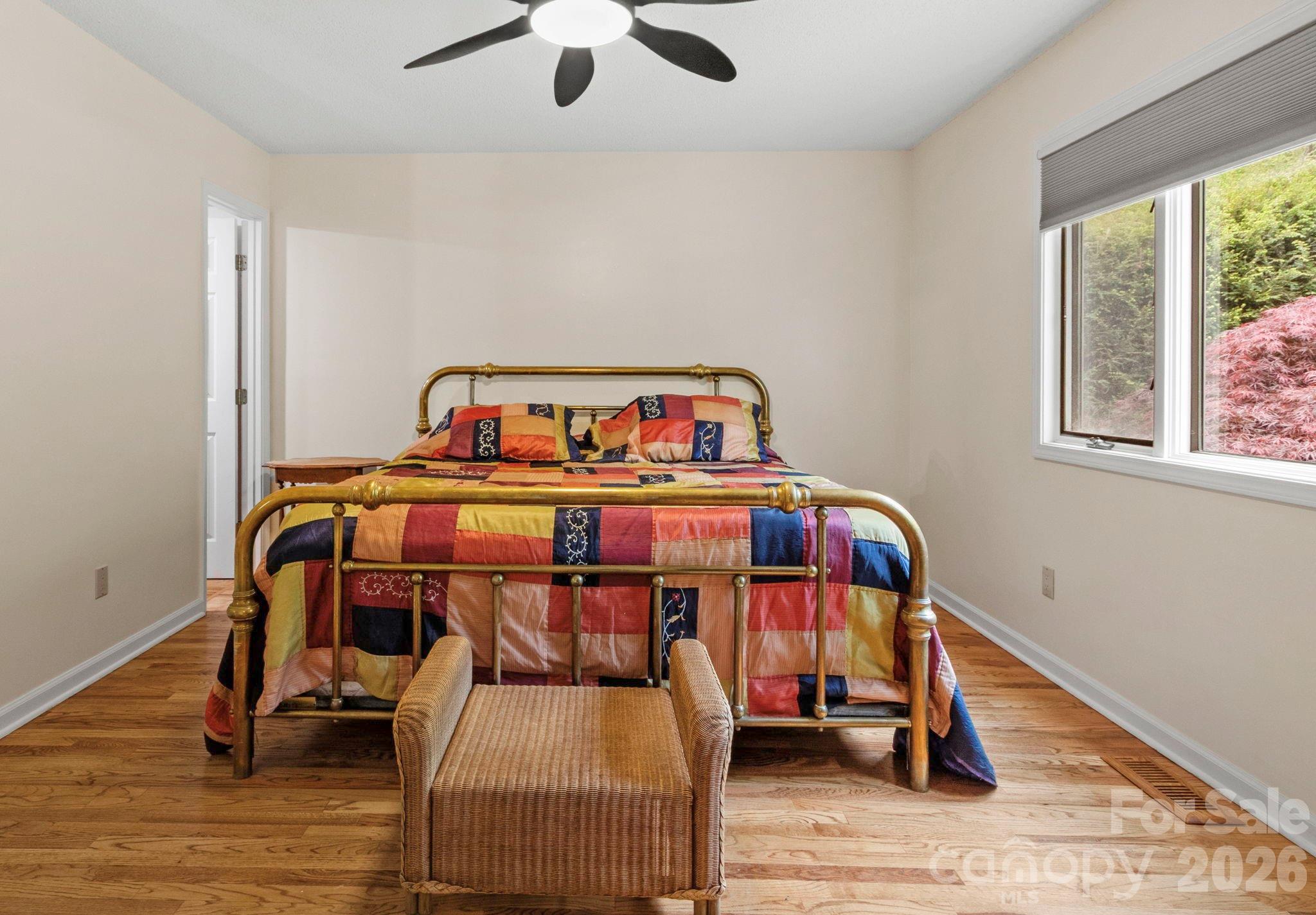 317 Robertson Street Burnsville NC 28714