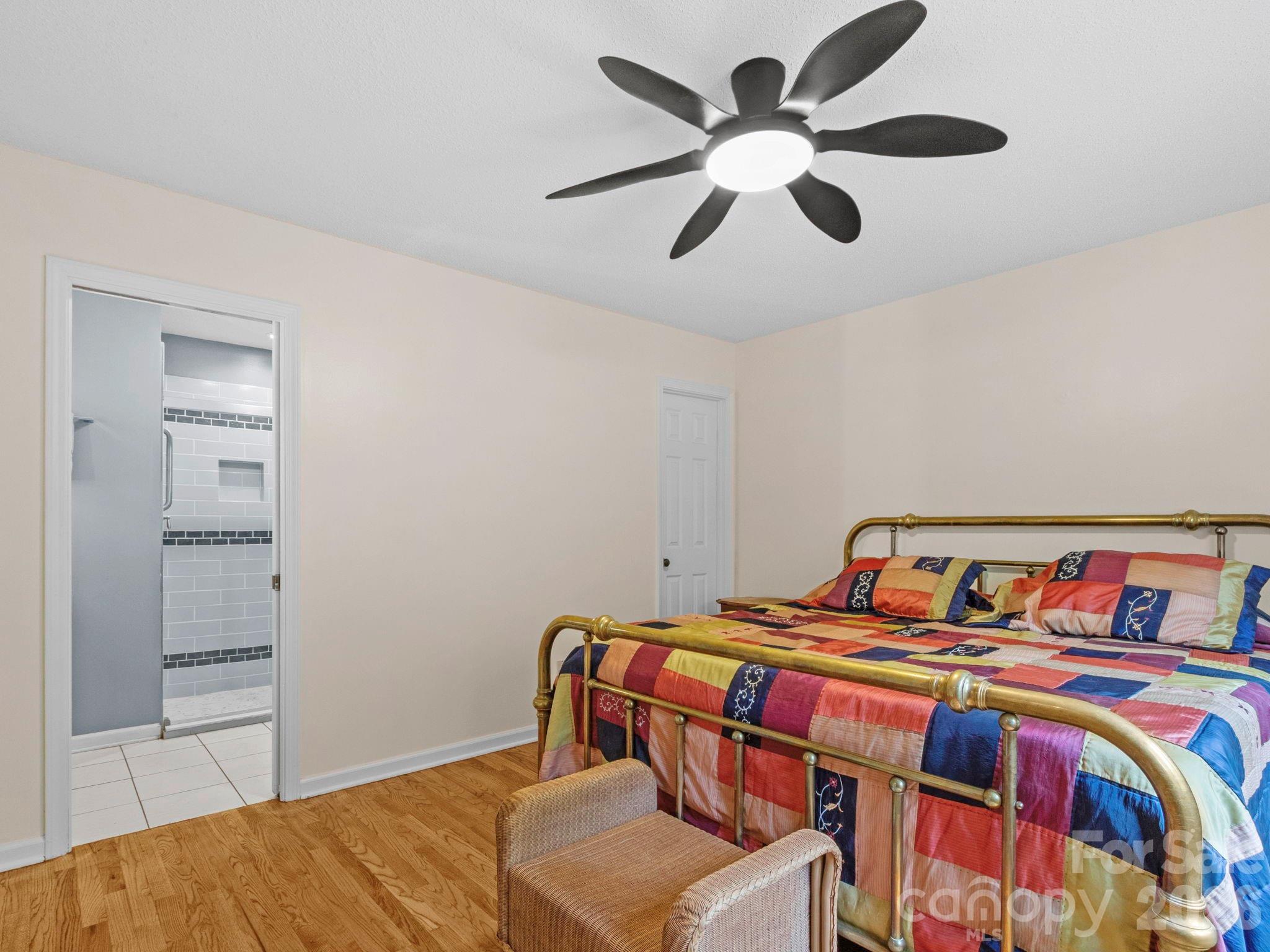 317 Robertson Street Burnsville NC 28714