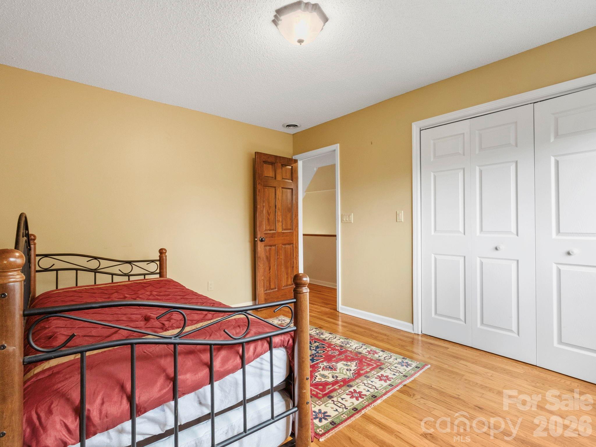 317 Robertson Street Burnsville NC 28714
