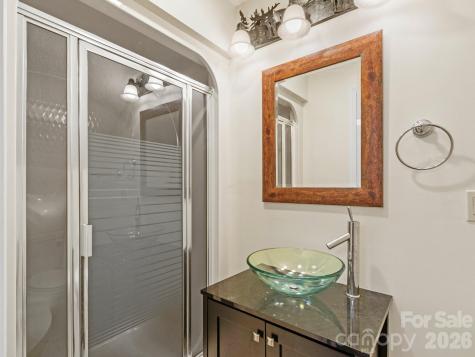 317 Robertson Street Burnsville NC 28714