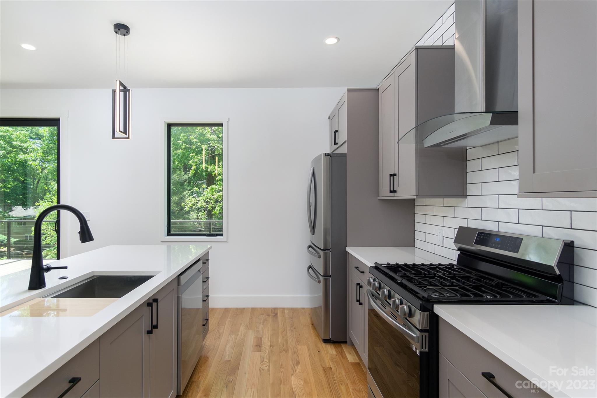 4 Stockbridge Place Asheville NC 28805