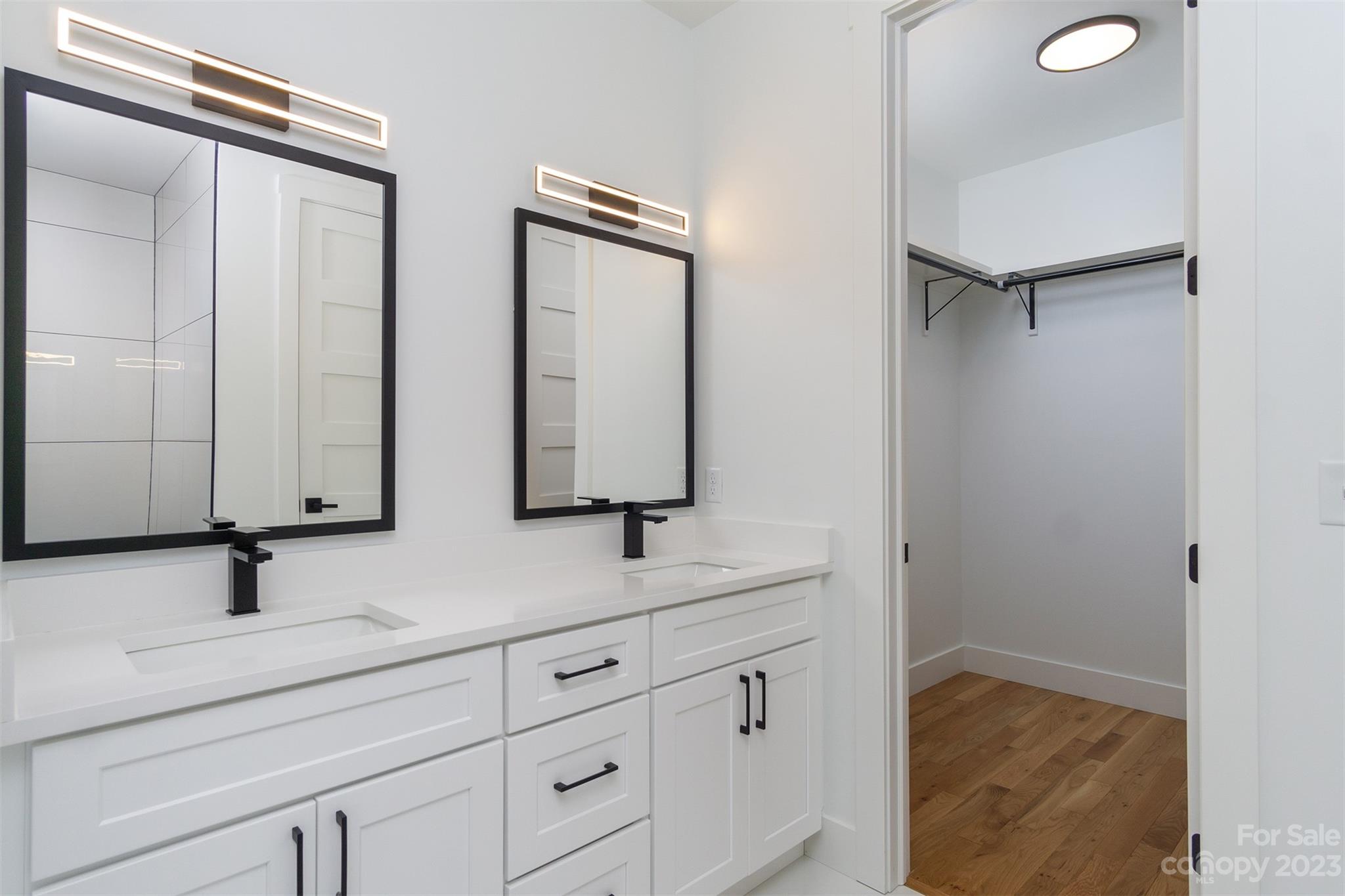 4 Stockbridge Place Asheville NC 28805