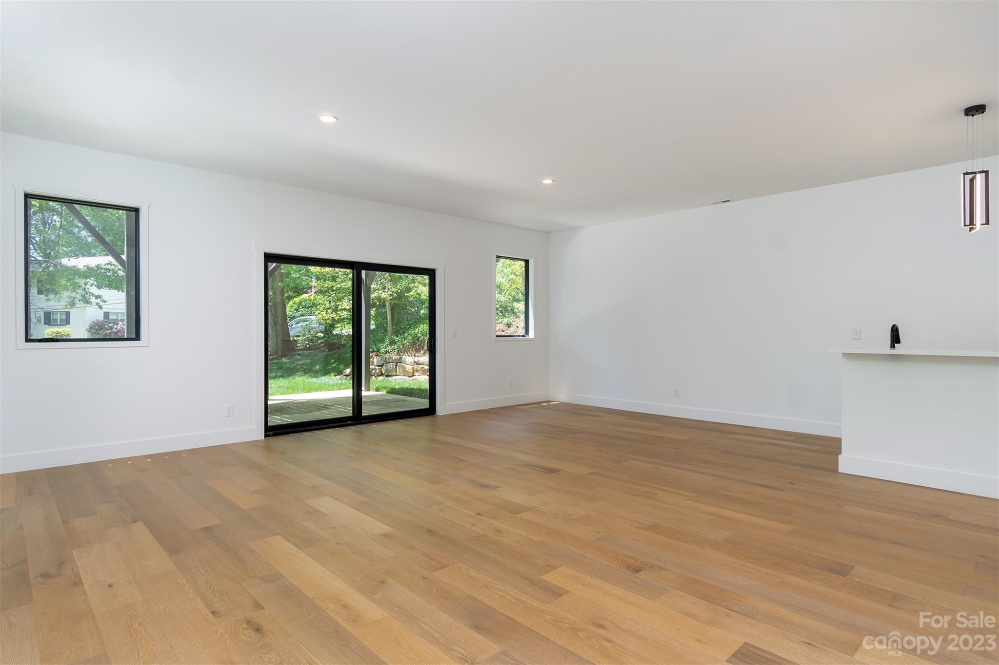4 Stockbridge Place Asheville NC 28805
