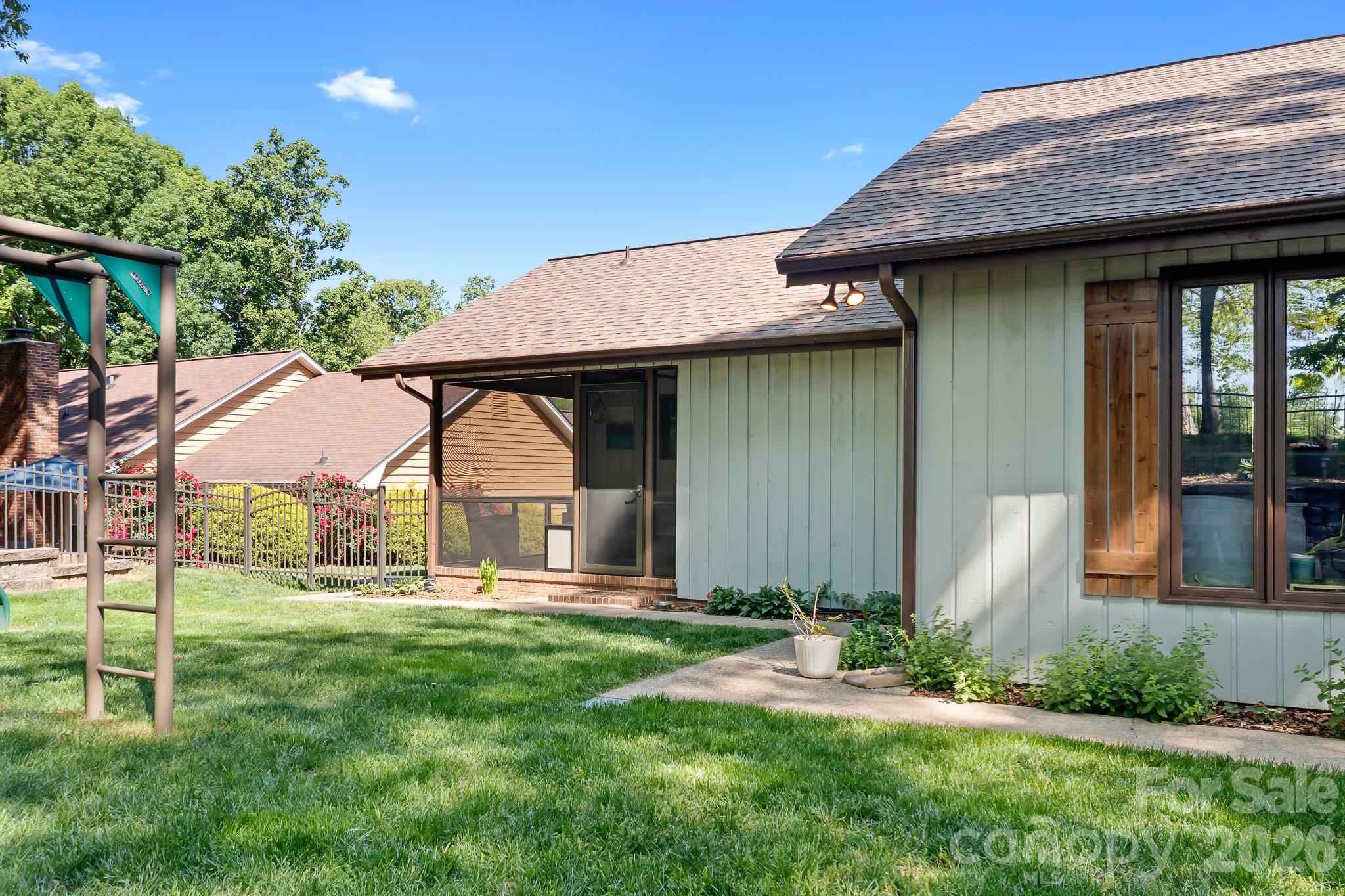 3469 Lake Shore Road S Denver NC 28037