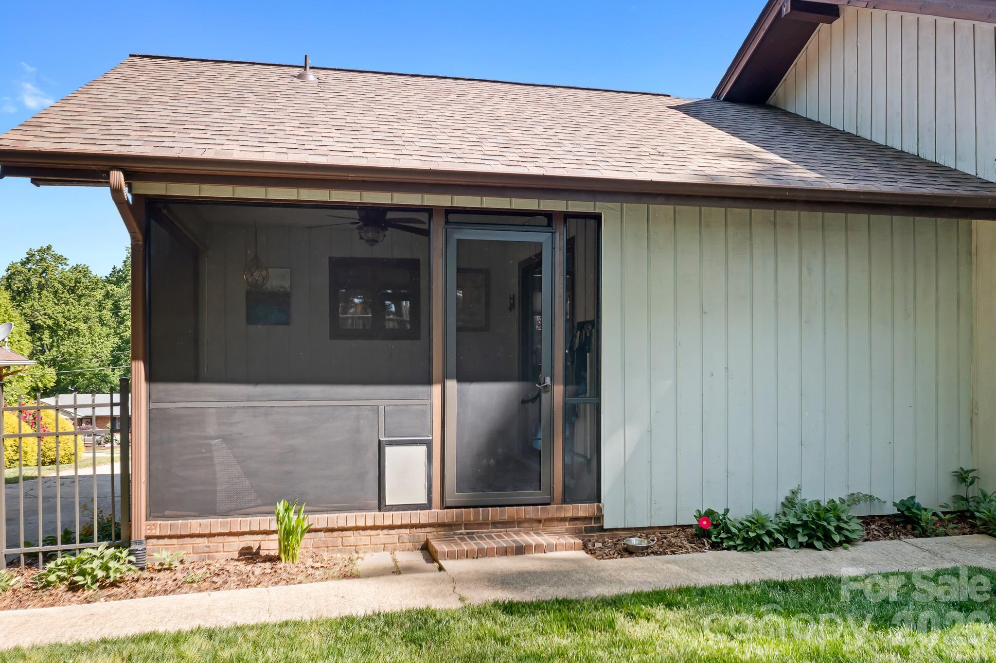 3469 Lake Shore Road S Denver NC 28037
