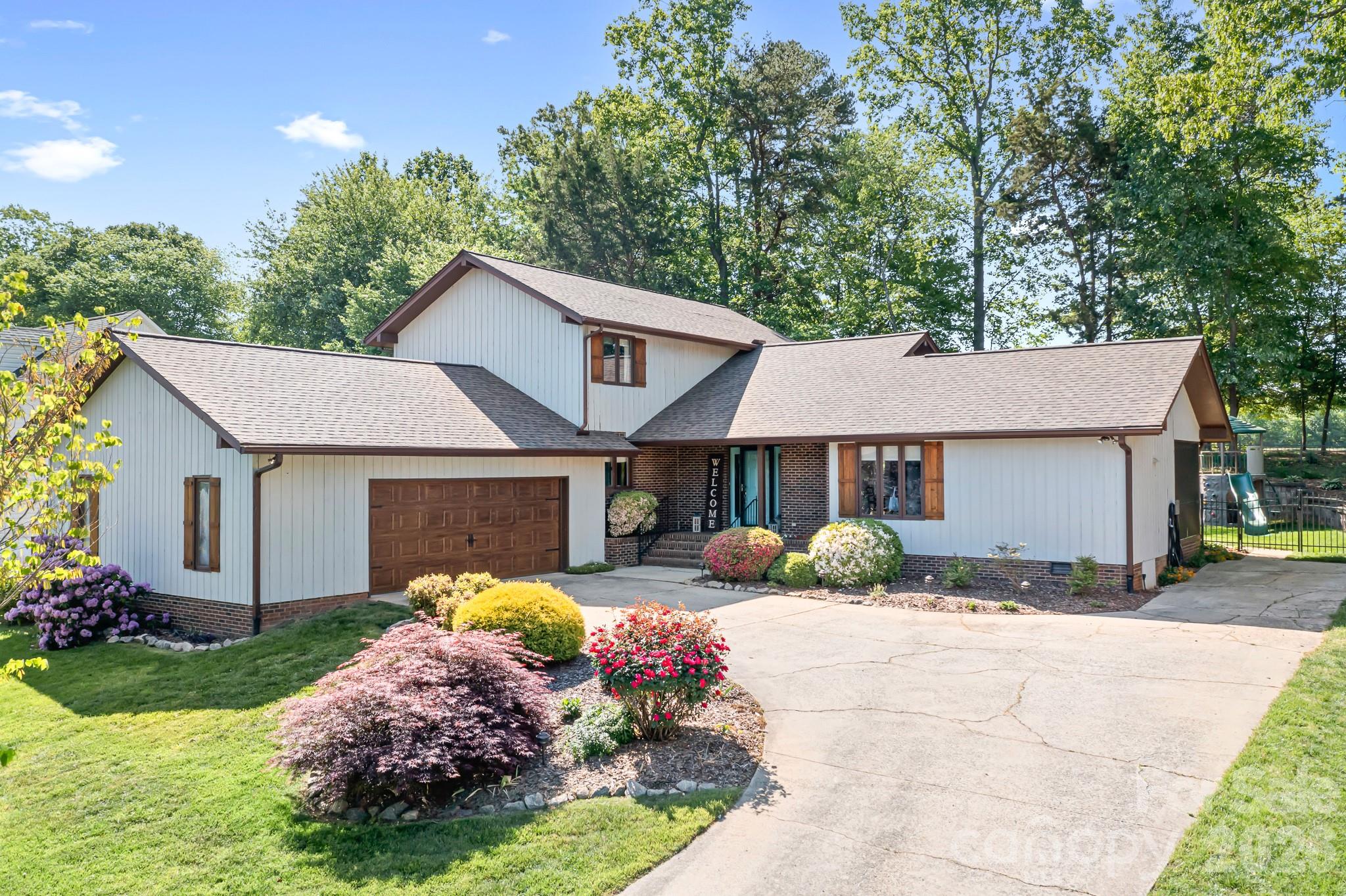 3469 Lake Shore Road S Denver NC 28037
