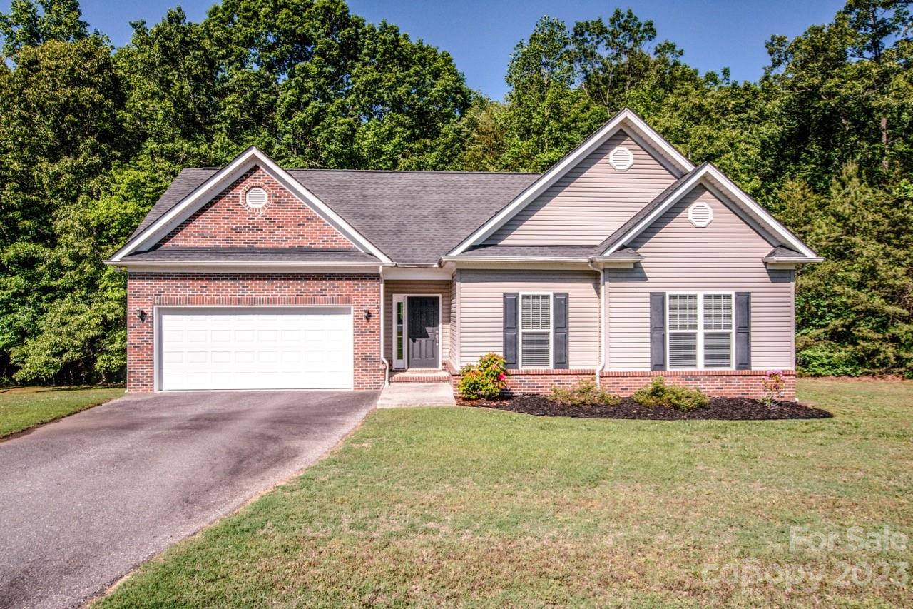 130 Turning Leaf Lane Statesville NC 28677