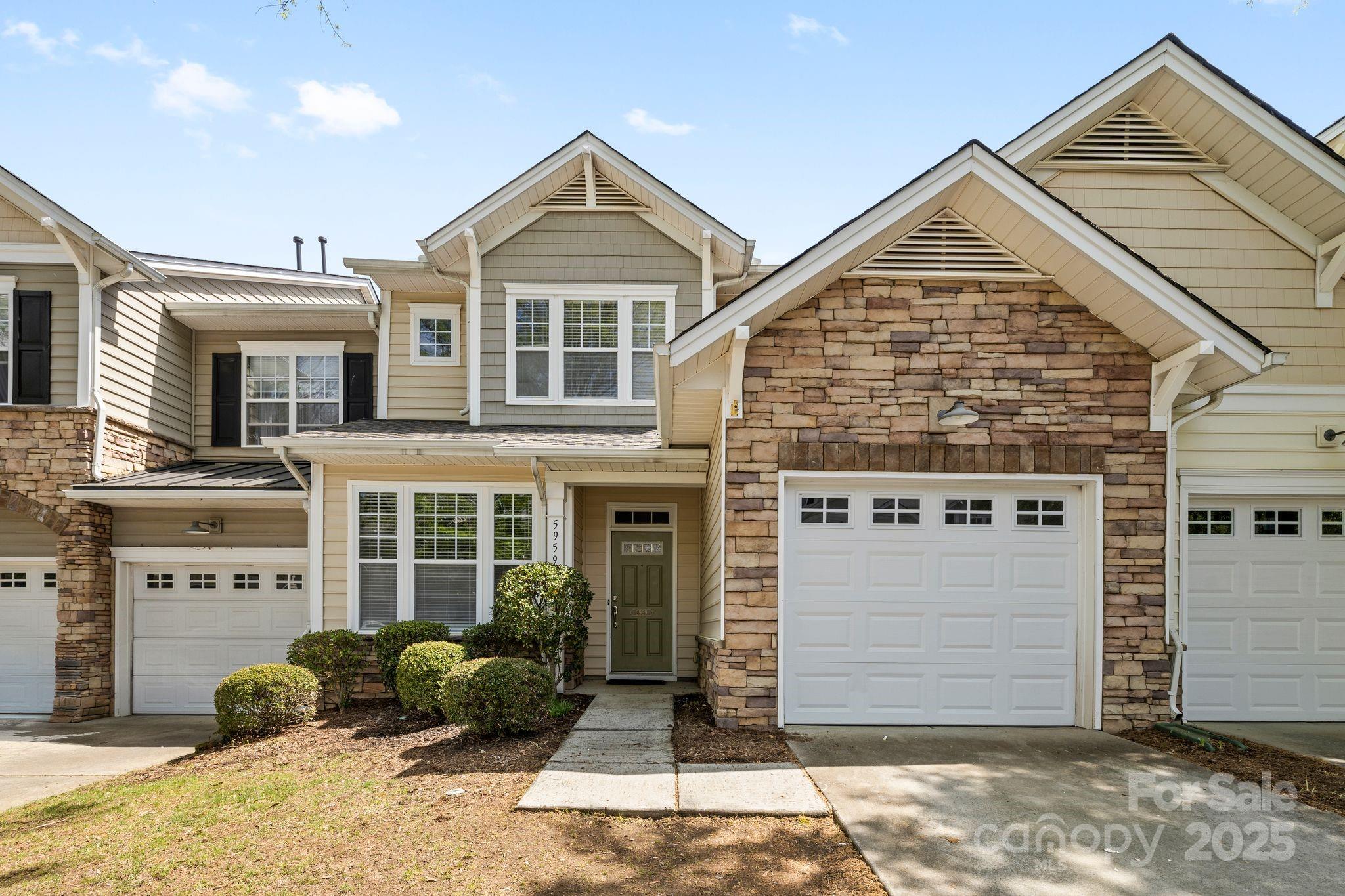 5959 Pale Moss Lane Charlotte NC 28269