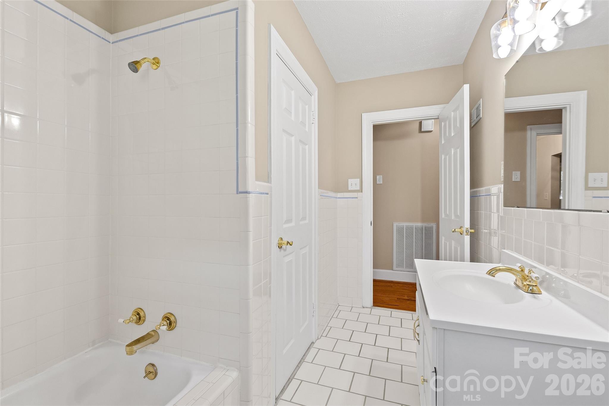 5430 Finsbury Place Charlotte NC 28211