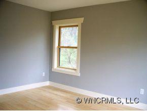 37 Reynolds Road Asheville NC 28806