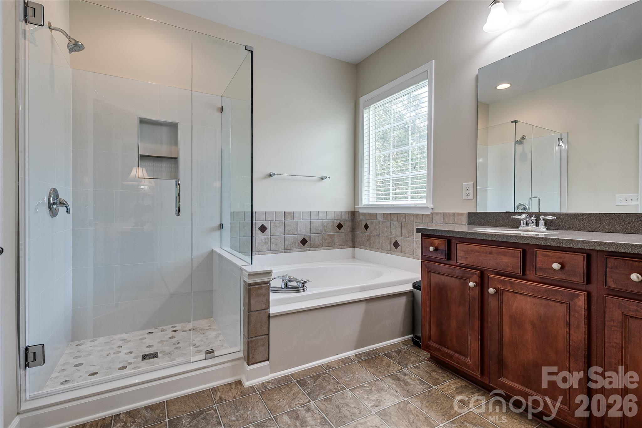 1112 Donelea Lane NW Concord NC 28027