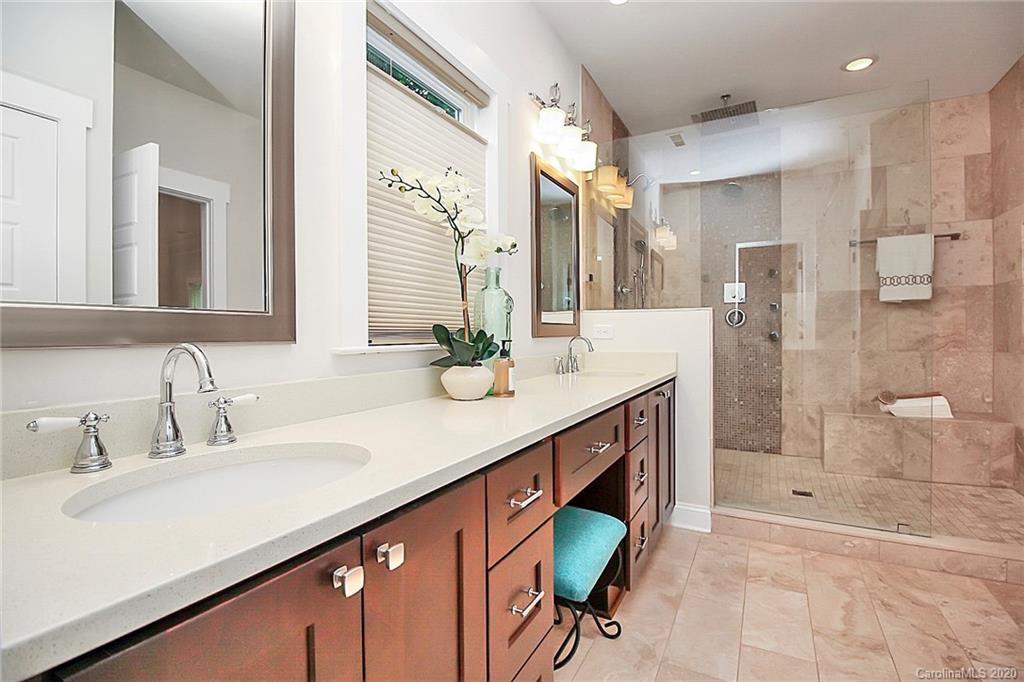 132 Scofield Road Charlotte NC 28209