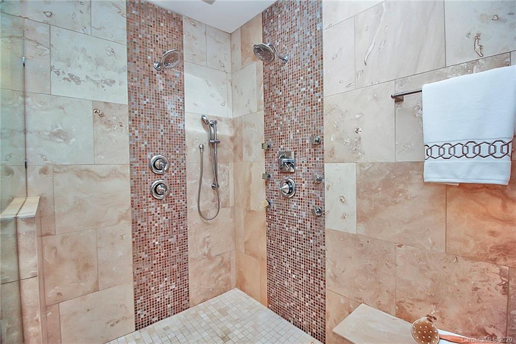 132 Scofield Road Charlotte NC 28209