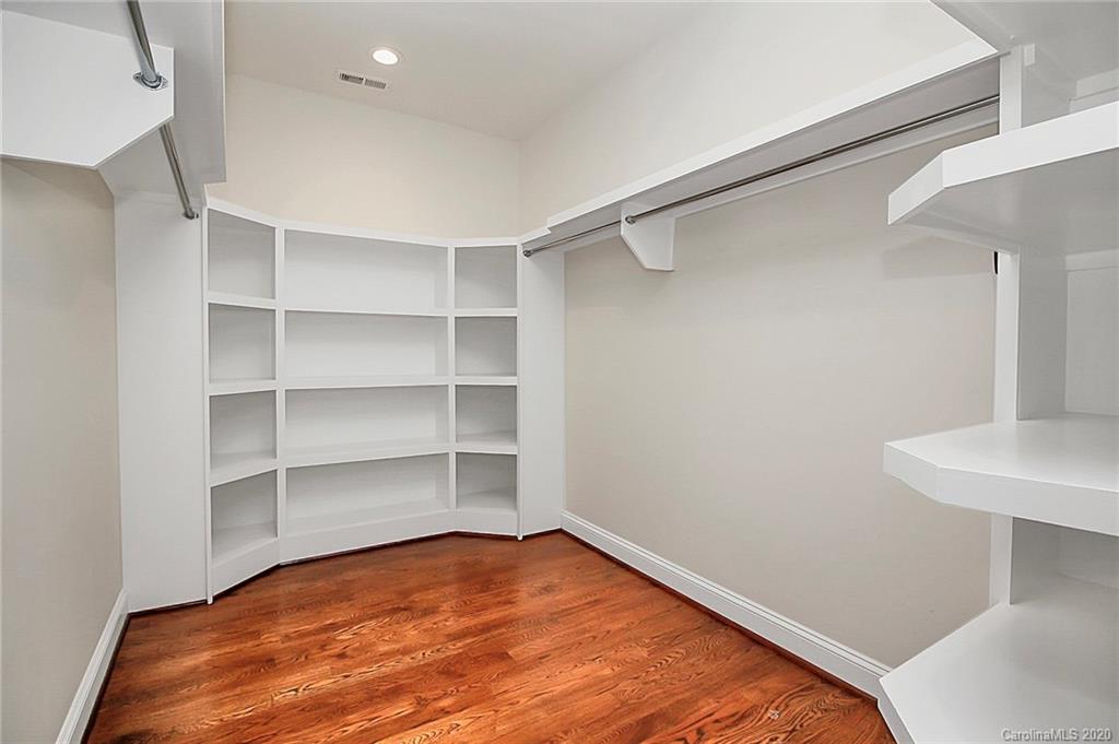 132 Scofield Road Charlotte NC 28209