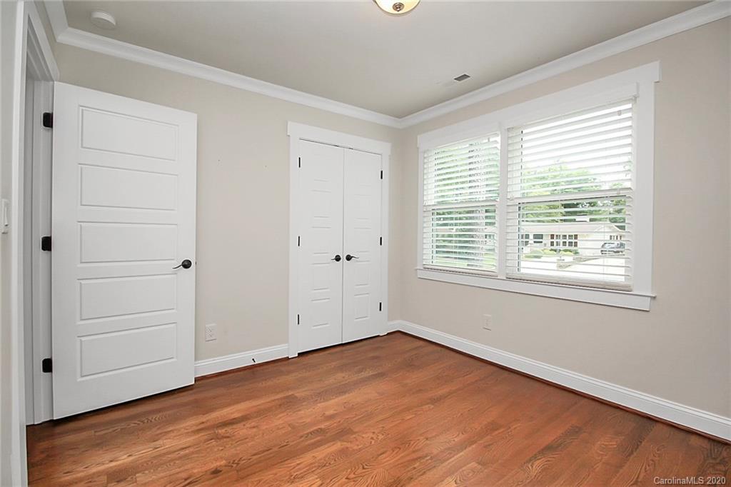 132 Scofield Road Charlotte NC 28209