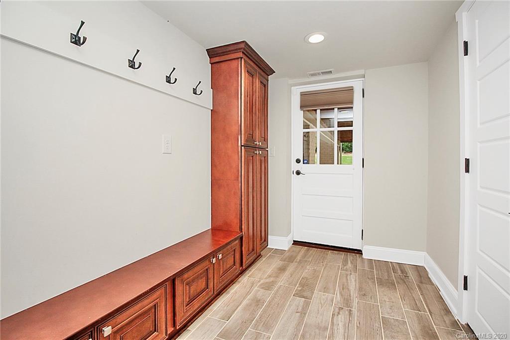 132 Scofield Road Charlotte NC 28209