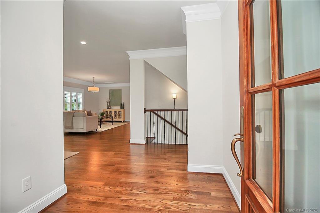 132 Scofield Road Charlotte NC 28209
