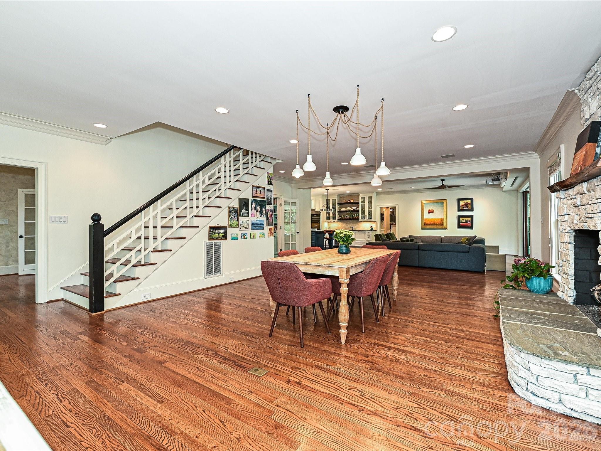 2132 Rolston Drive Charlotte NC 28207