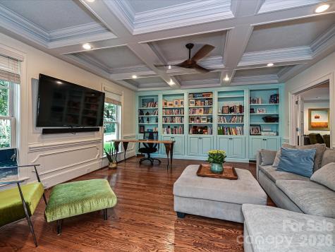 2132 Rolston Drive Charlotte NC 28207
