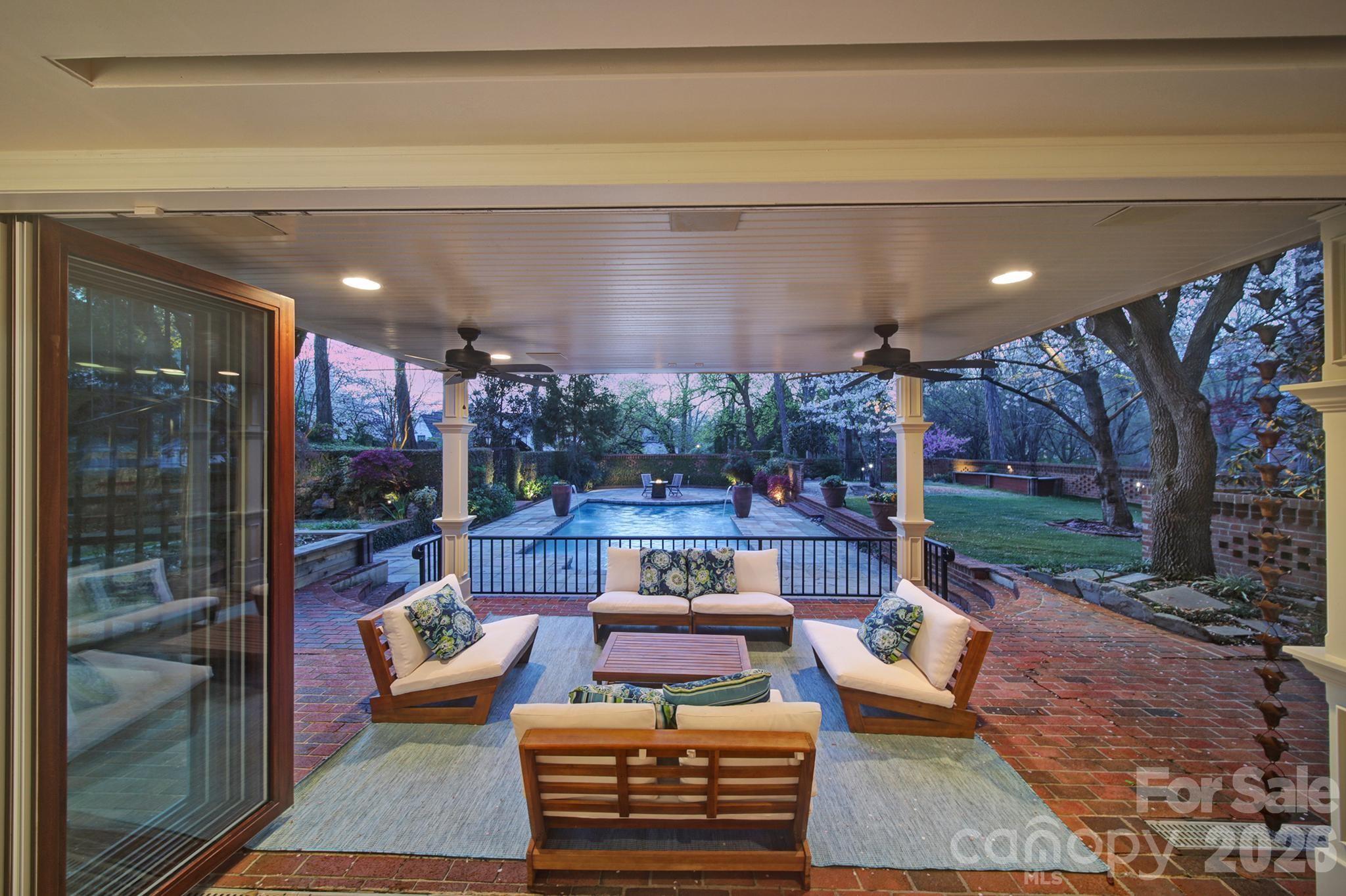 2132 Rolston Drive Charlotte NC 28207