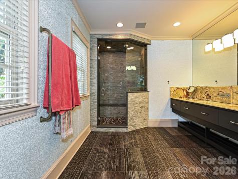 2132 Rolston Drive Charlotte NC 28207