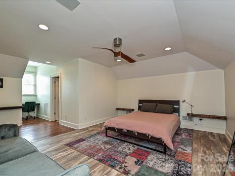 2132 Rolston Drive Charlotte NC 28207