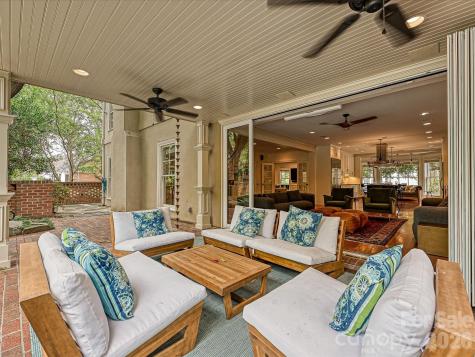 2132 Rolston Drive Charlotte NC 28207