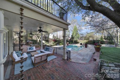 2132 Rolston Drive Charlotte NC 28207