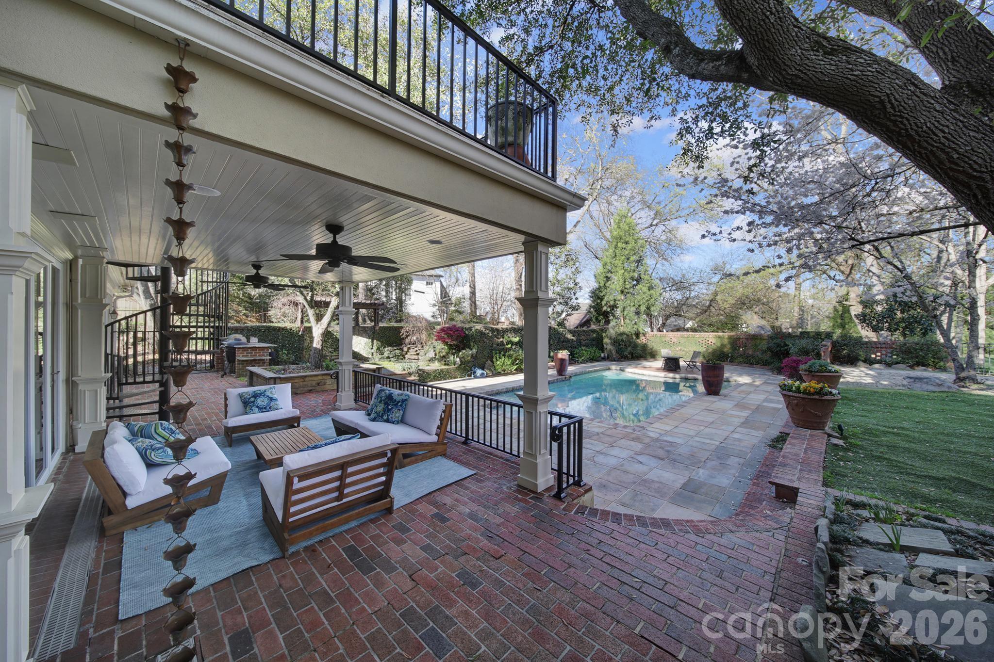2132 Rolston Drive Charlotte NC 28207