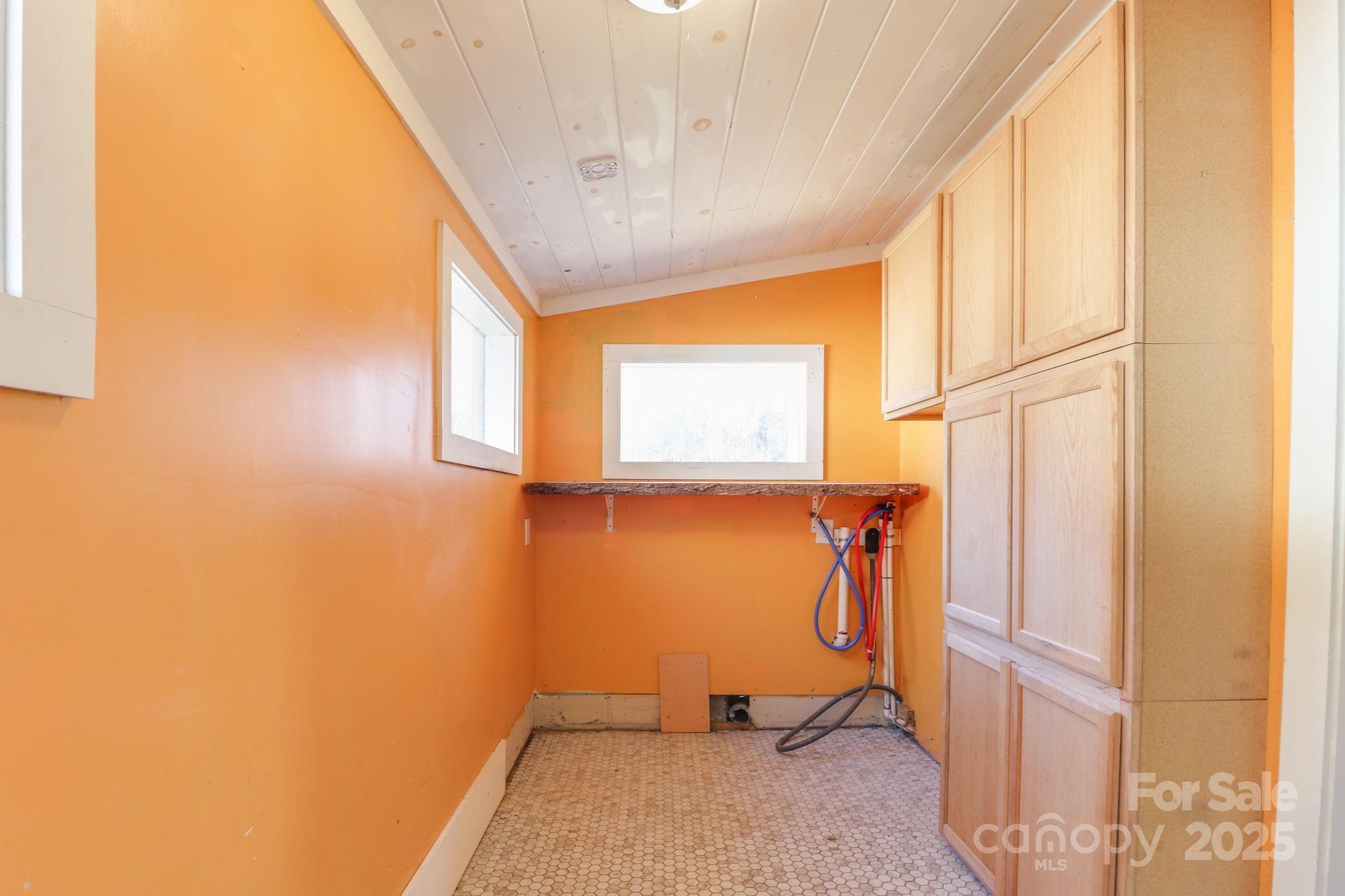 1108 Jenkins Valley Road Alexander NC 28701