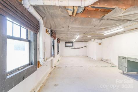 1108 Jenkins Valley Road Alexander NC 28701