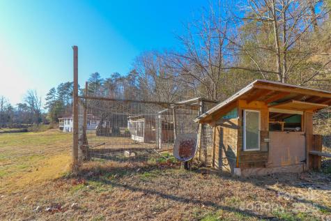 1108 Jenkins Valley Road Alexander NC 28701