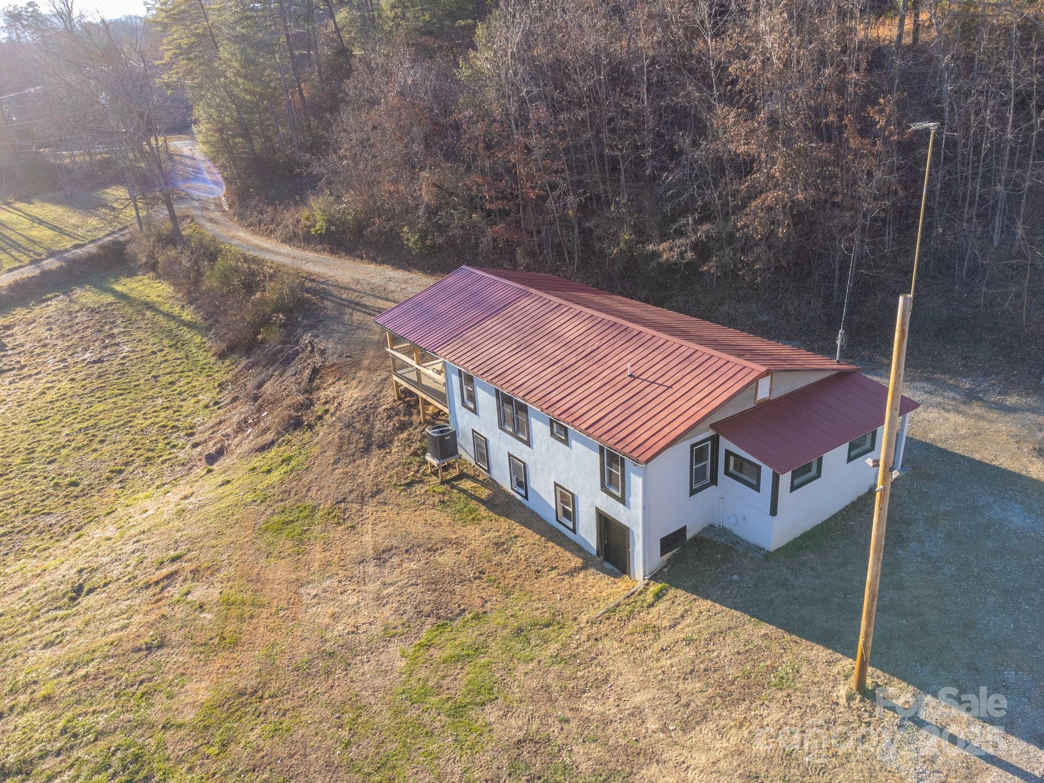 1108 Jenkins Valley Road Alexander NC 28701