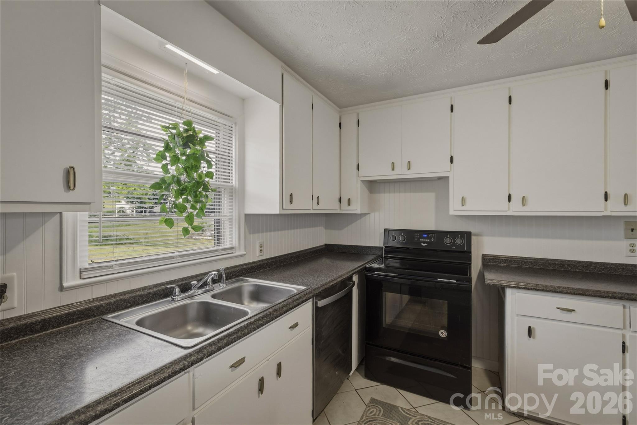 1348 Hibriten Drive SE Lenoir NC 28645