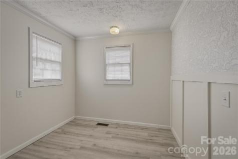 1348 Hibriten Drive SE Lenoir NC 28645