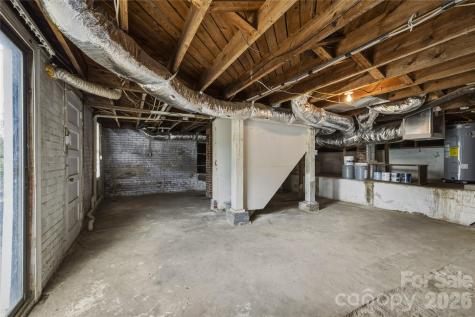 1348 Hibriten Drive SE Lenoir NC 28645