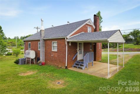 1348 Hibriten Drive SE Lenoir NC 28645