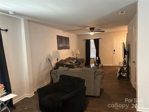 3052 Winesap Drive Dallas NC 28034
