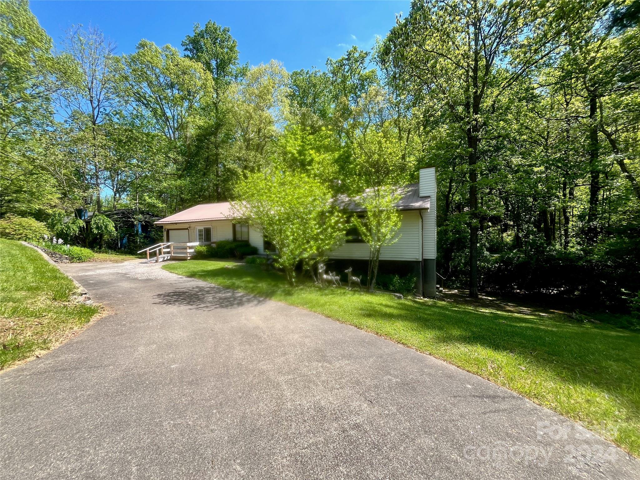 17 Muirfield Drive Arden NC 28704