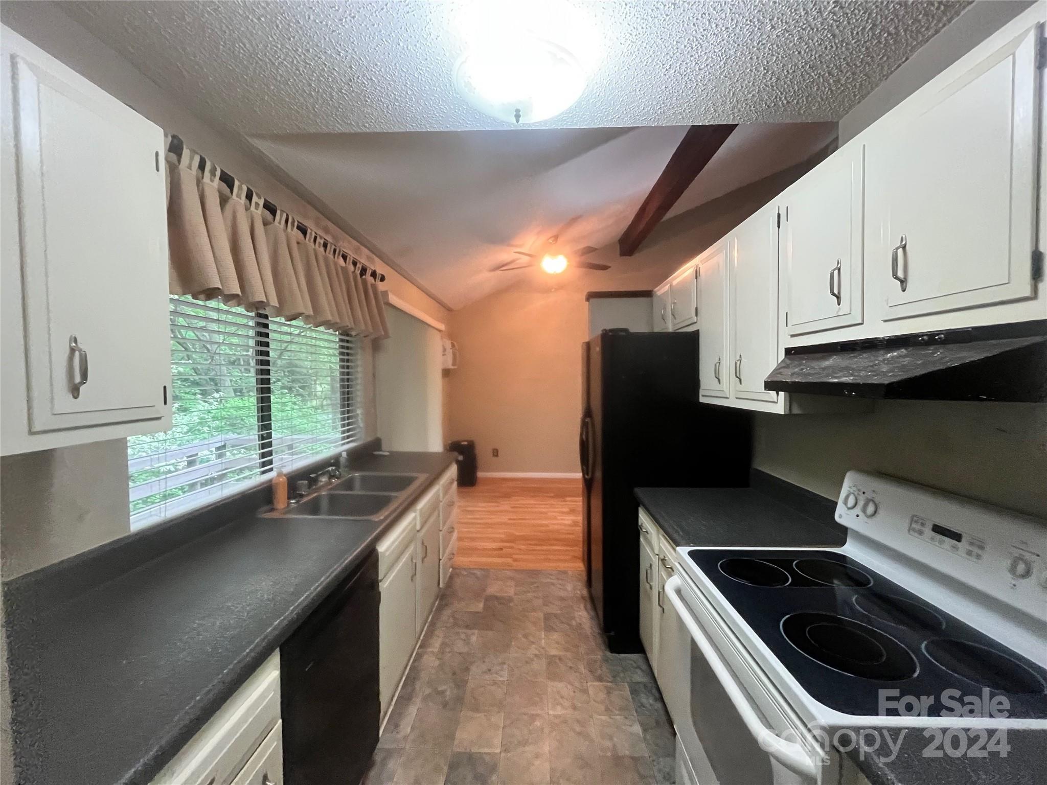 17 Muirfield Drive Arden NC 28704