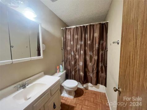 17 Muirfield Drive Arden NC 28704