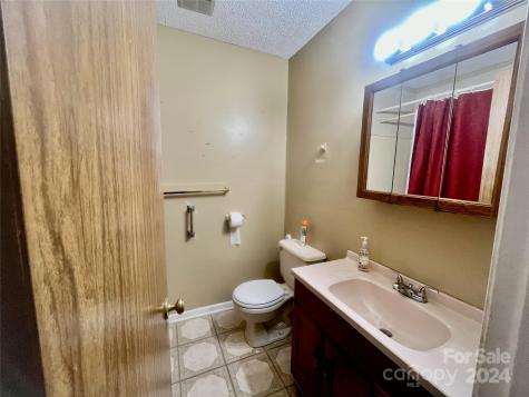 17 Muirfield Drive Arden NC 28704